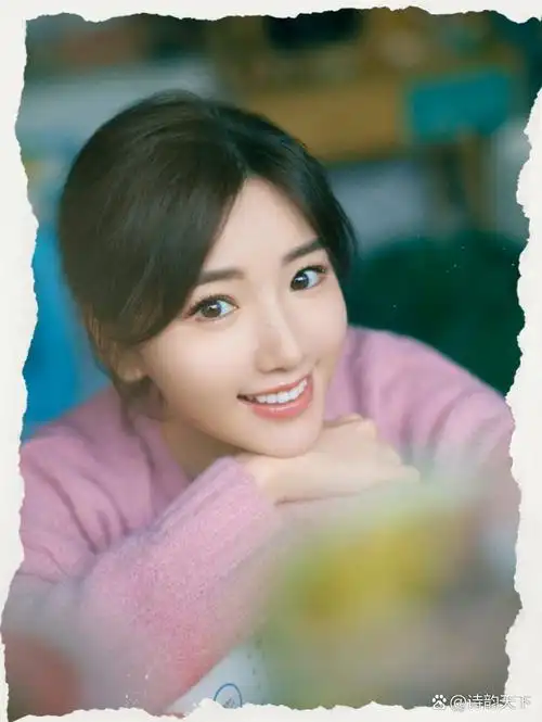 一笑毛晓彤剧照笑容毛晓彤婚纱写真毛晓彤甜美笑脸毛晓彤笑的甜美图片