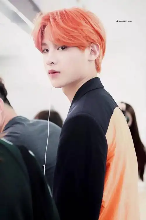 头发越脏越显白?2019公认最美的发色是这些!