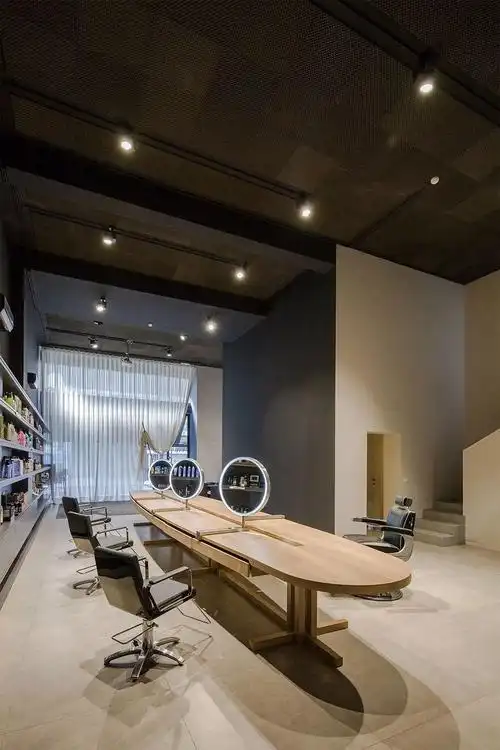 沙龙空间设计丨现代时尚风理发店设计超棒的感觉
