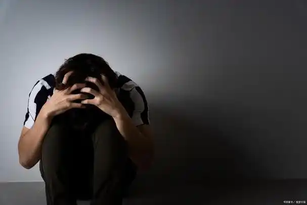 失眠是一种常见的睡眠障碍,许多人都遭受着失眠的痛苦.