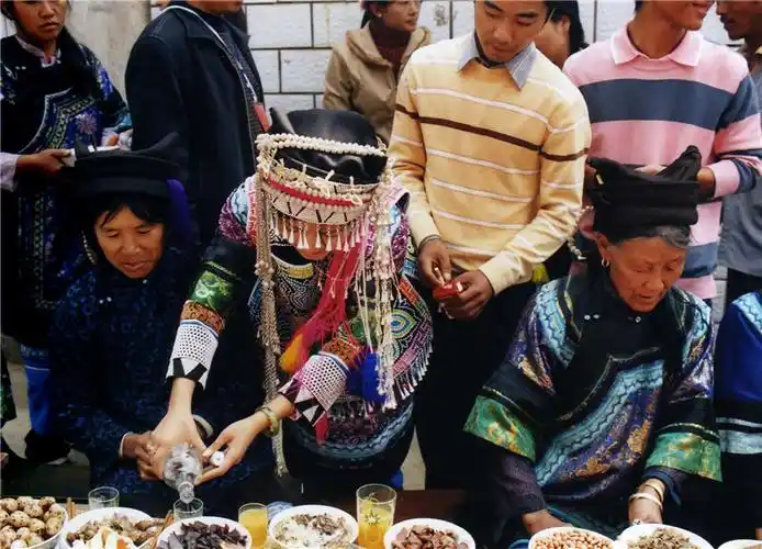 红河非遗祭寨神林哈尼族古老的生态文化表现活着的民族文化