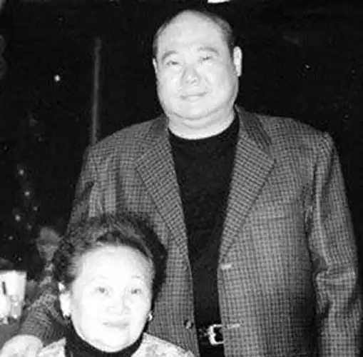 "竹联帮"帮主叱咤台湾,儿子15岁坐牢75年,花光家产也无法保释