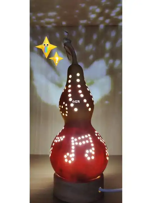 葫芦灯学习中,下节课要继续努力啊94#我的日常  #葫芦灯 #手工雕刻