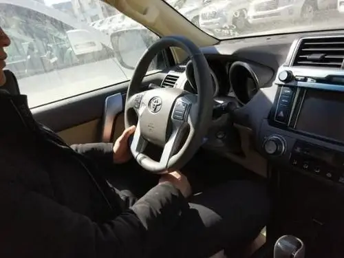 准车主坐车感受空间,说座椅坐着真舒服