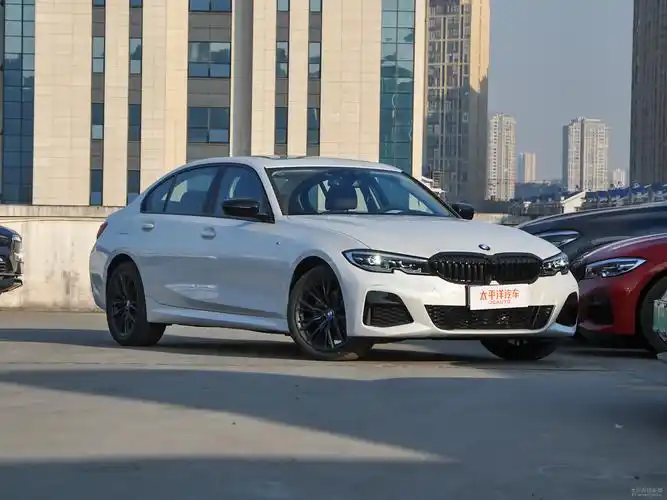 宝马3系 2021款 325i m运动曜夜版