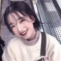 灿烂微笑女生头像笑得很灿烂的女生头像