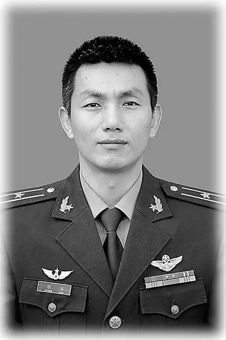 追思张浩烈士,他曾是官兵们心中的"定海神针" - 中国军网