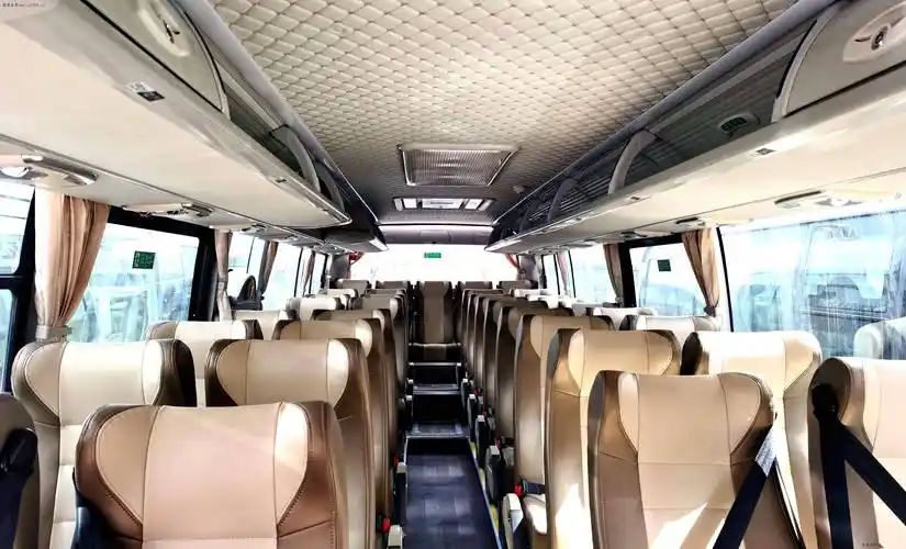 中通客车不仅在售前派技术团队实地实车考察,车辆交付后,又派出售后