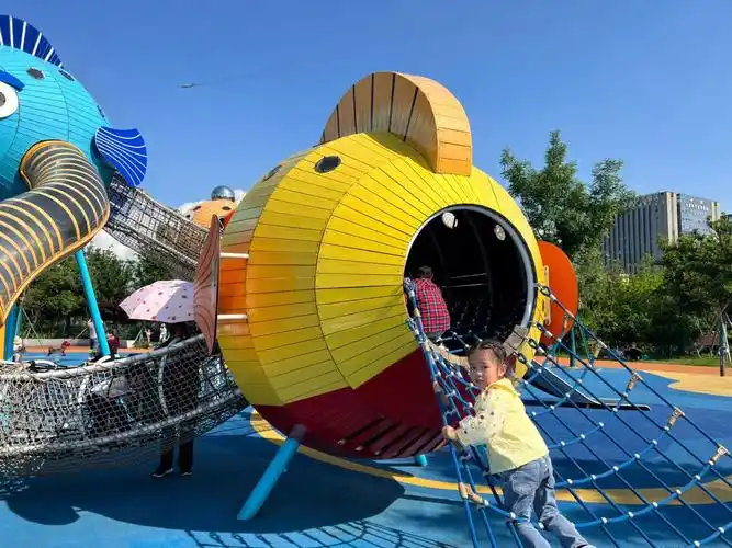 宁波100个亲子好去处266066滨江水韵公园