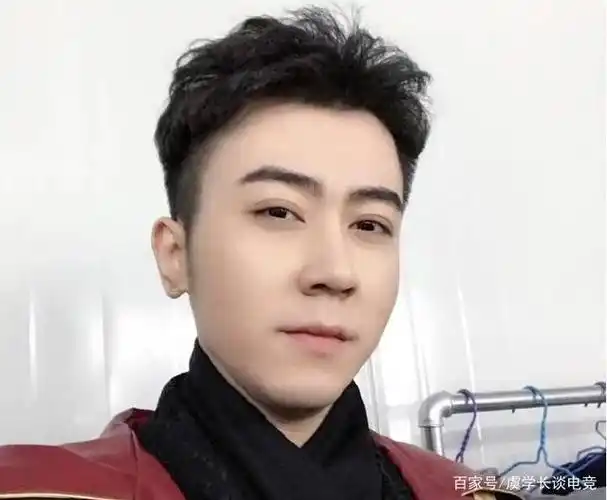 蛇哥从负债一亿到千万粉丝——还需为虎牙打工多久?