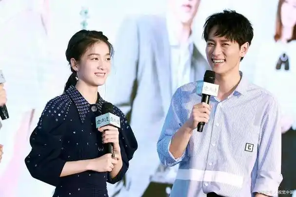 揭秘肖战周雨彤相遇的那一刻