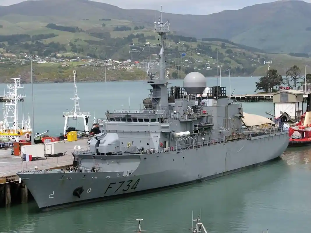 法国装备志——花月级护卫舰_mm_进行_舰艇