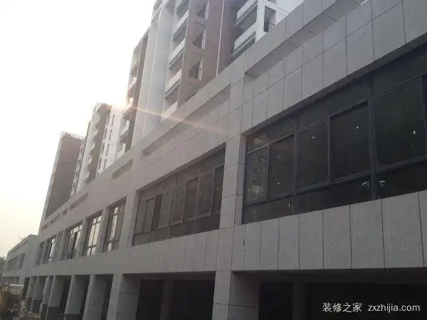 真石漆外墙特点有哪些真石漆使用注意事项