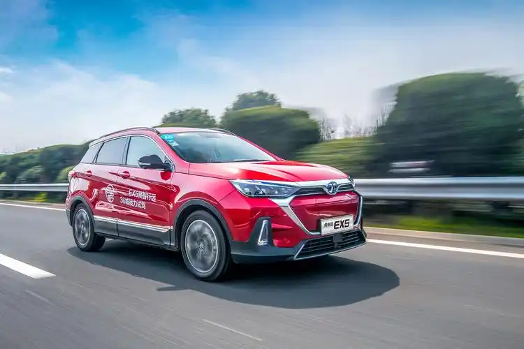 北汽新能源ex5苏州站