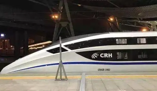 ▽crh2e纵向卧铺动车组
