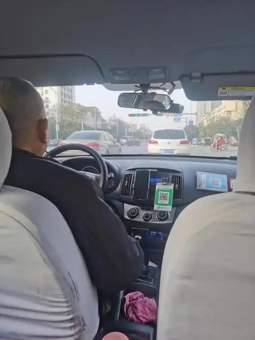 南阳出租车咋就恁特殊