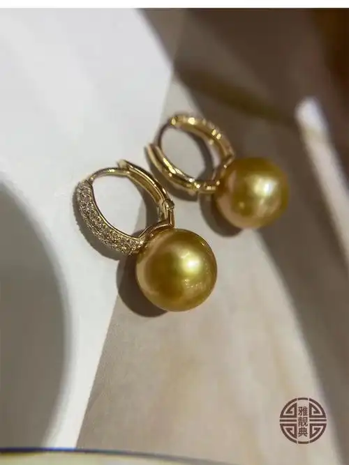 雅靓典南洋金珠耳环正圆浓亮金珍珠耳饰时尚经典耳钉耳圈925银金珍珠