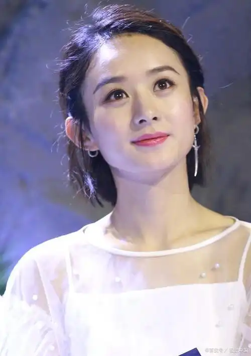 为什么女明星的皮肤看上去总是那么清透无暇,她们是怎么护肤的?