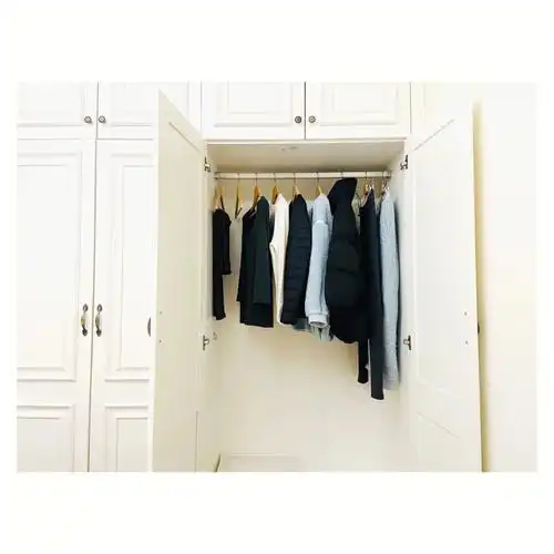 没有名字(其中两件睡裙怕是又小了,又要淘汰了)2件来自无印良品(以后