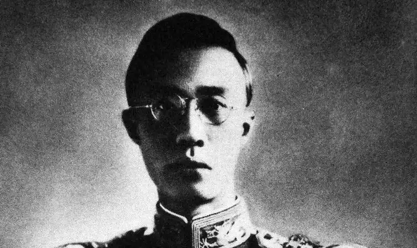 末代皇帝溥仪回老家,却要买门票才能进入大门,想想都窝囊!