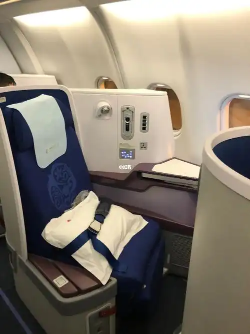 76打卡东航330商务舱