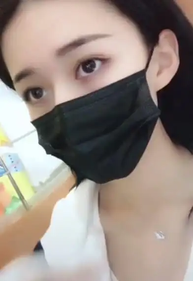 cindy摘口罩照片曝光颜值逆天 抖音女神cindy无遮挡生活照