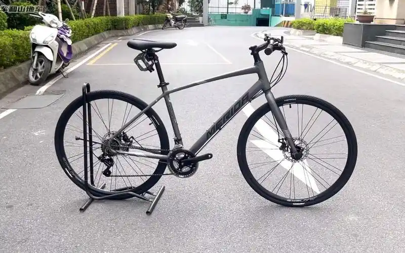 1000多买什么车?美利达探索者80平把公路车,新手入门首选车型