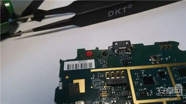 小米手机怎么样网友讲述小米2s维修记小米2s怎么连接电脑