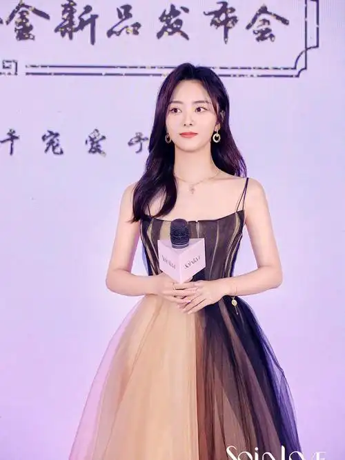 周大福soinlove谭松韵