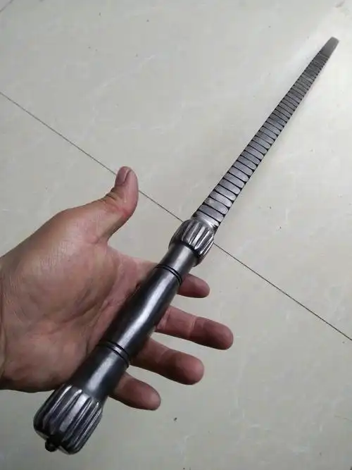 手工锻打双锏一体四棱宝塔双鞭重型实心武术健身钢鞭复古冷兵器藏