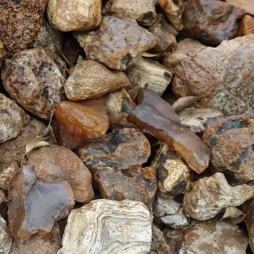 天然玉石红玛瑙原石毛料玉髓宝石观赏水晶手链吊坠雕刻练习公斤料