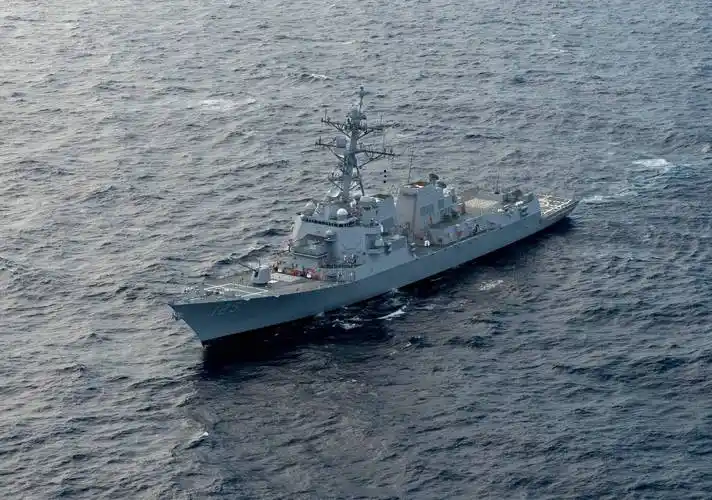 美海军首艘伯克3驱逐舰开始试航,雷达增强100倍,仍比不过055型