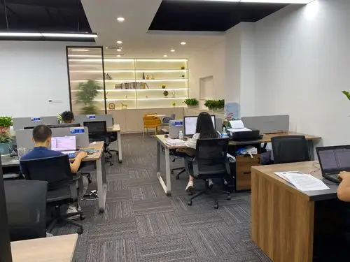 轻松易筑小而温馨的办公室撞色设计绝绝子