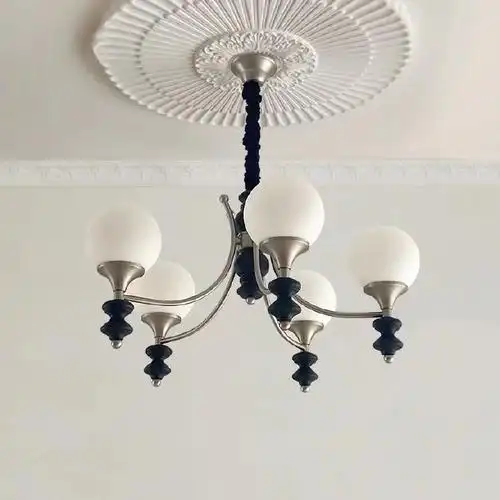 请帮我选个客厅吊灯吧