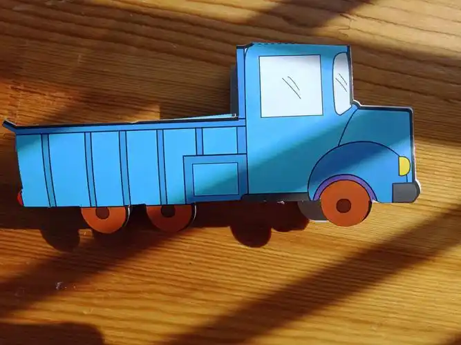 【乐哈哈@大一班】 手工课 大卡车