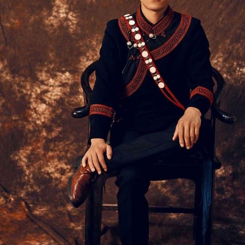 精品凉山彝族男装品牌个性民族风精致刺绣上衣外套