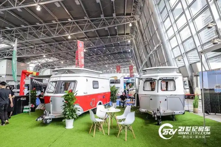 2021上海房车首展第3届上海国际房车旅游博览会盛大开幕