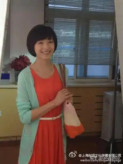 《天生要完美》剧照