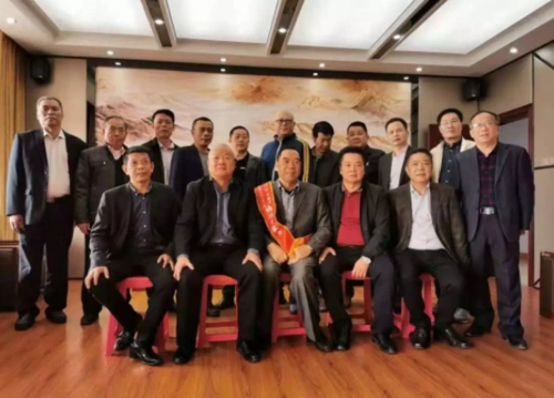 福建省济阳柯蔡委员会拜访惠安广海集团董事长蔡炳河宗长