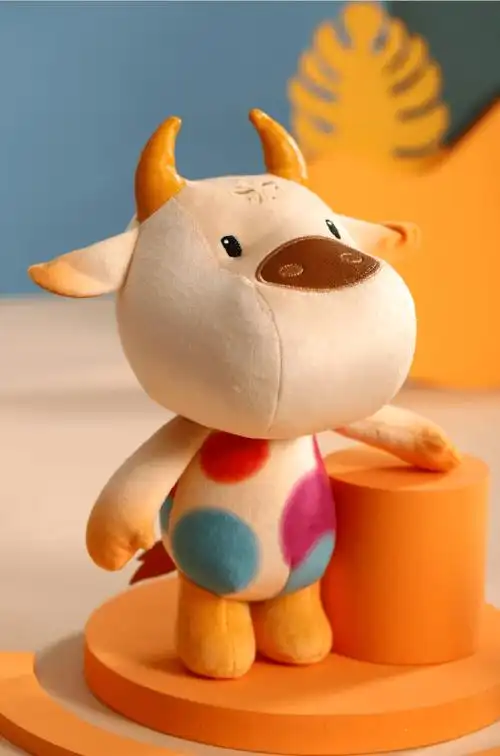 吉祥物线下传播渠道以衍生品为主微信拜年表情包制作成有趣而寓意吉祥