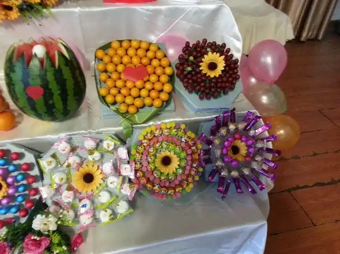 朝鲜族老人过大寿摆的大桌