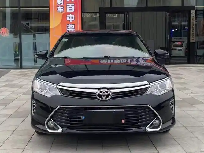 丰田 凯美瑞  2016款 2.0e 十周年纪念精英版图片