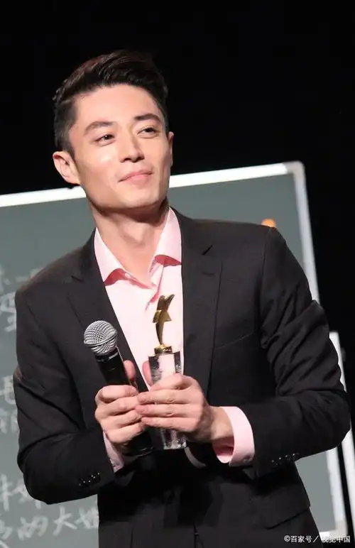 霍建华:帅气与才华并存的男神