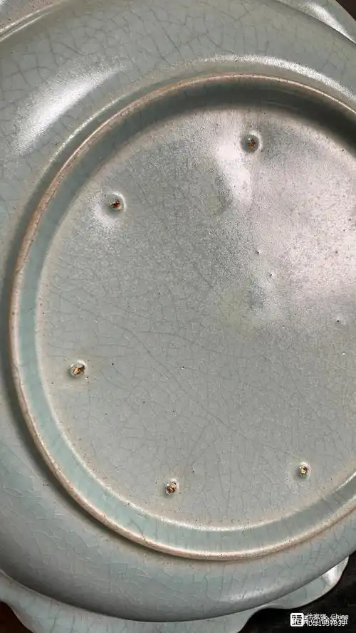 北宋汝窑瓷器鉴定特征分享