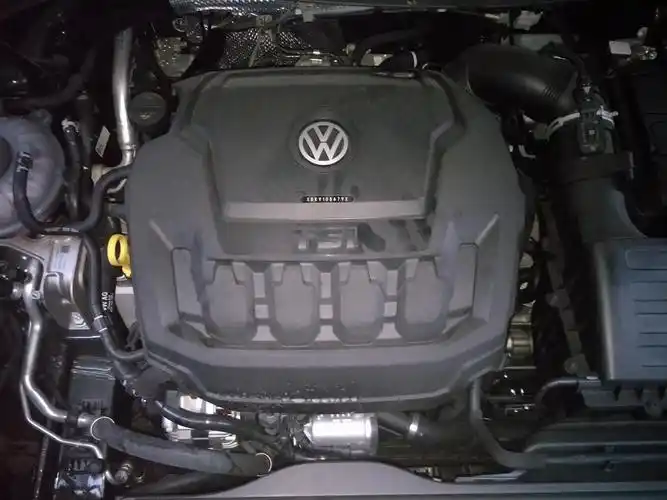 探岳2.0低功率发动机(330tsi)是混合喷射吗.