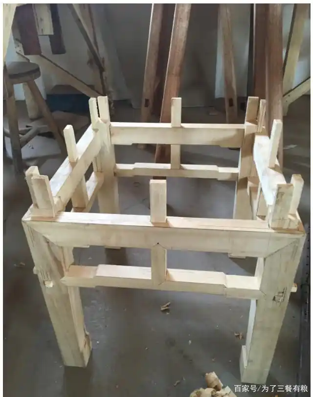 榫卯加工中心和八仙桌的不解之缘!
