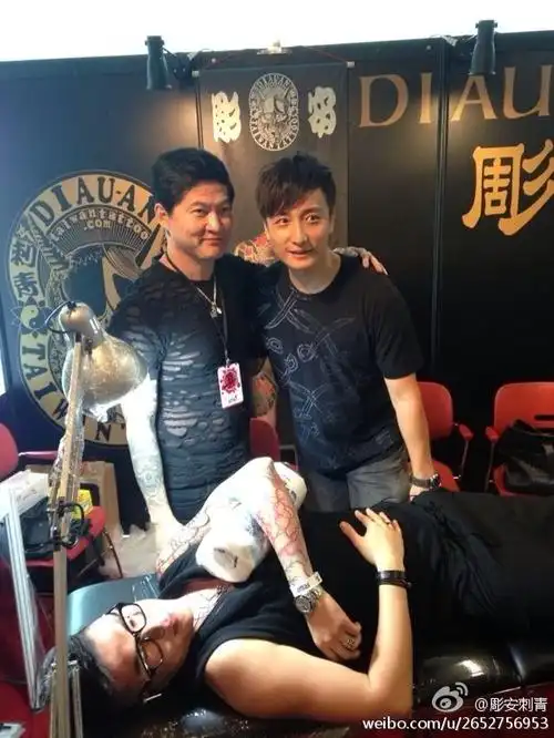 雕安刺青艺术馆的相册-香港纹身展