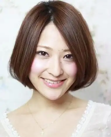 女鸭梨脸适合啥发型 黑发鸭梨脸适合什么发型