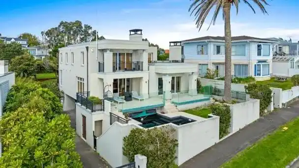 新西兰华人开发商暴雷,千万级豪宅遭法拍