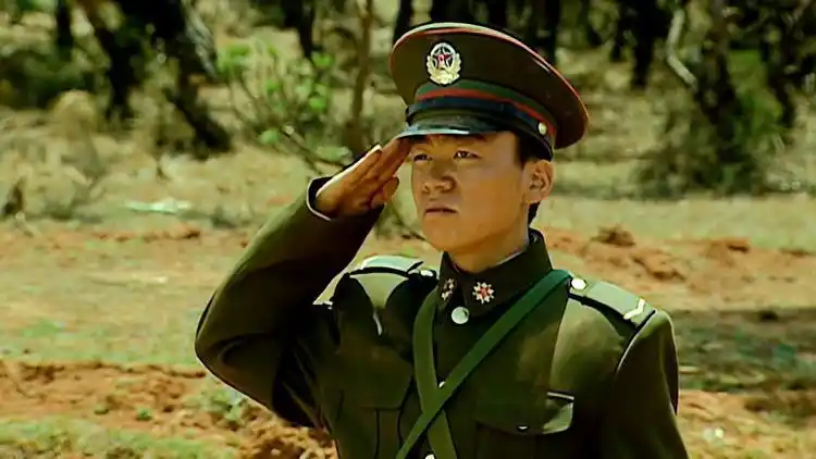 许三多修路战友们各种阻拦